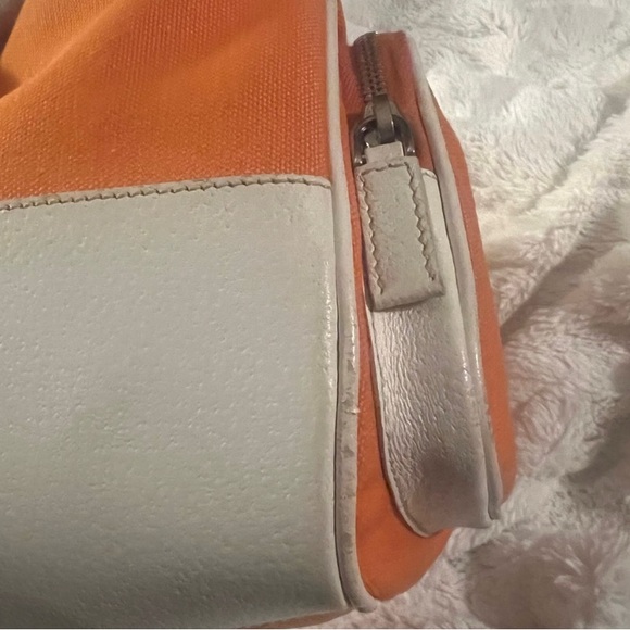 #31027 🔥Hot Pick🔥Prada 💕❤️ Beautiful Preloved Prada shoulder bag - Picture 8 of 16